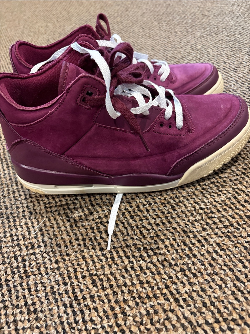 Nike Air Jordan 3 Retro Bordeaux-Phantom Womens